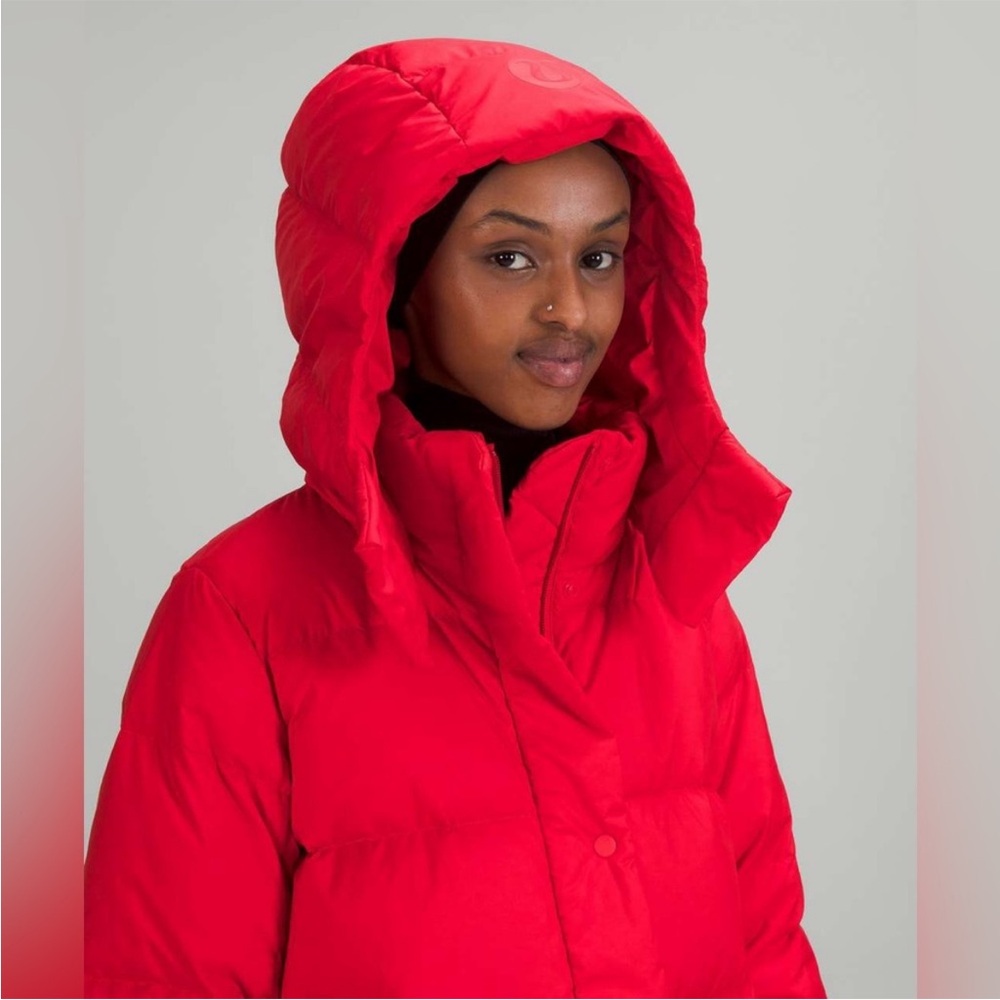 Red Lululemon puffer size 4